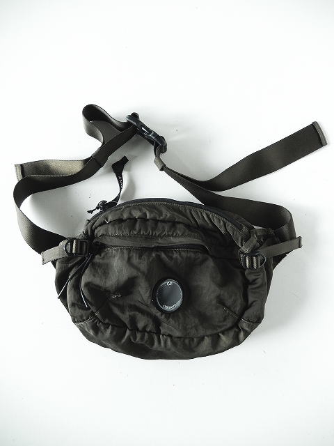 C.P. Company ブラック シングルストラップ バッグ C.P. Company ブラック シングルストラップ バッグ C.P. Company